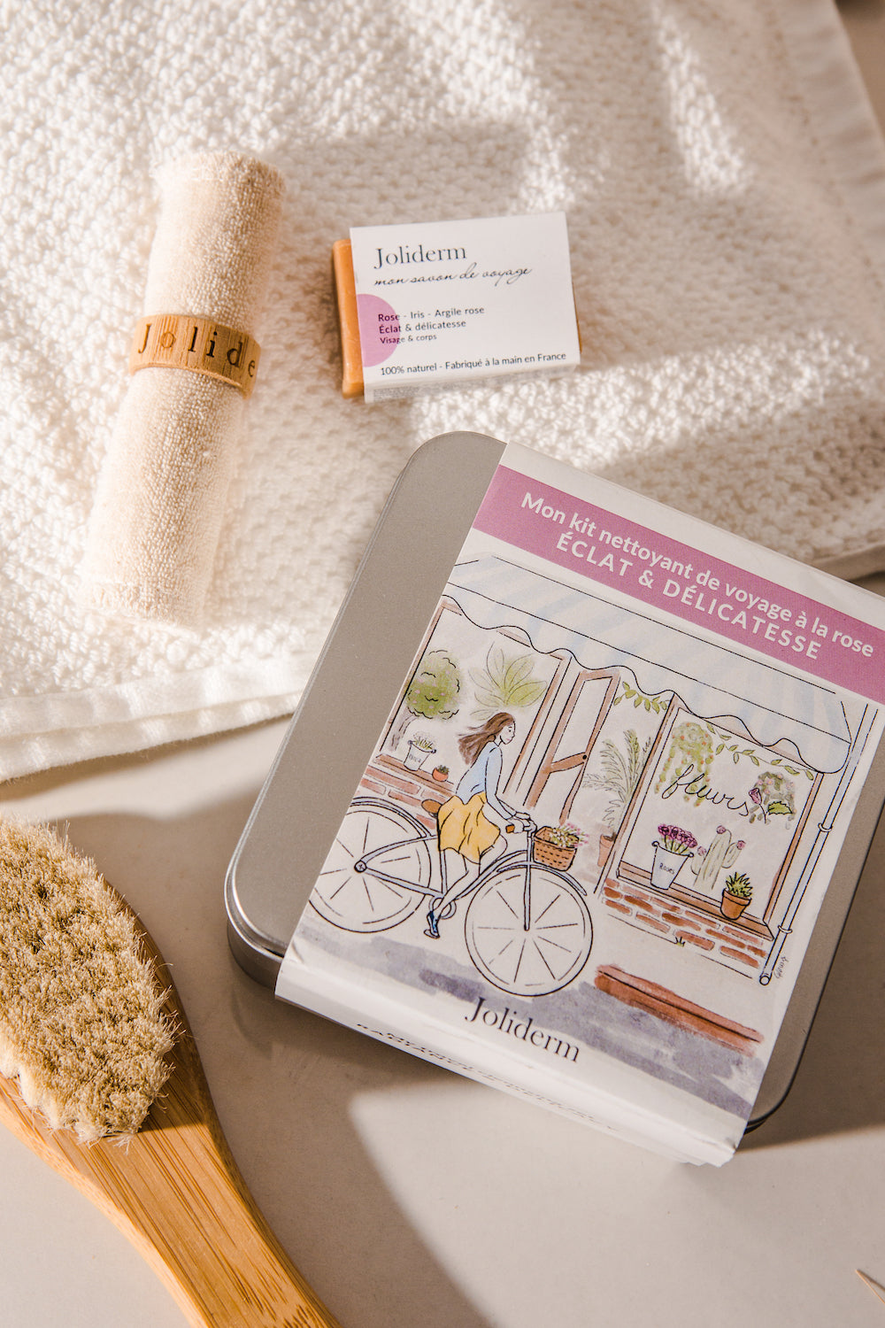 kit savon nettoyant de voyage rose Joliderm