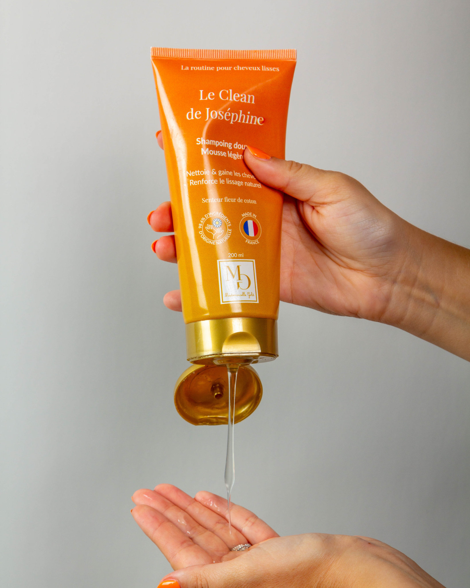 Shampoing doux gainant