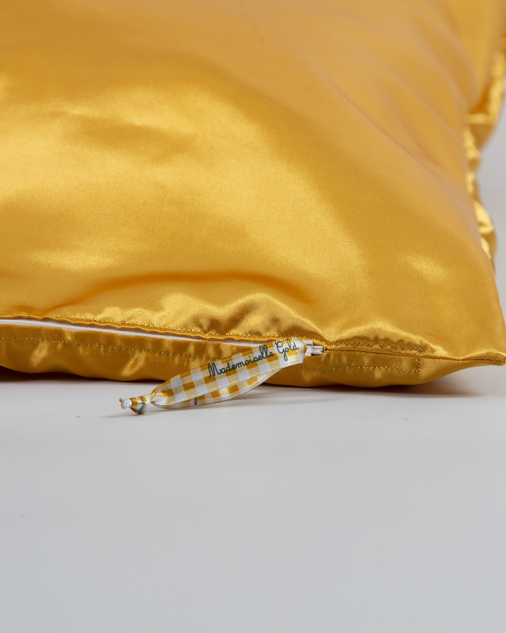 The Gold Pillow