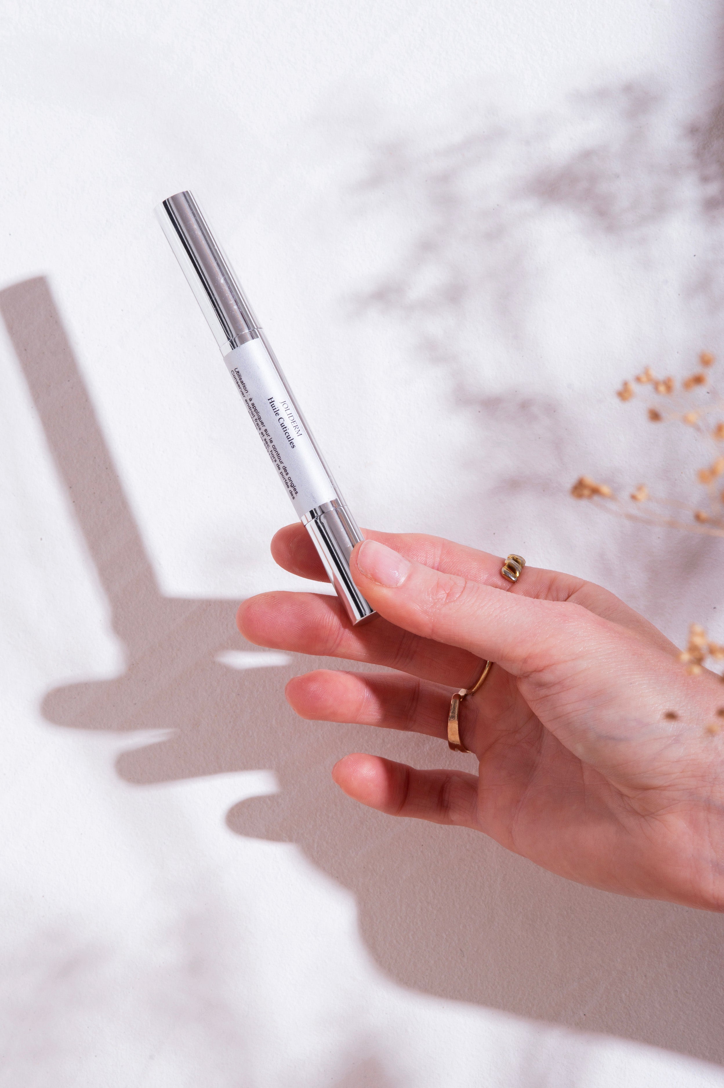 Cuticle oil