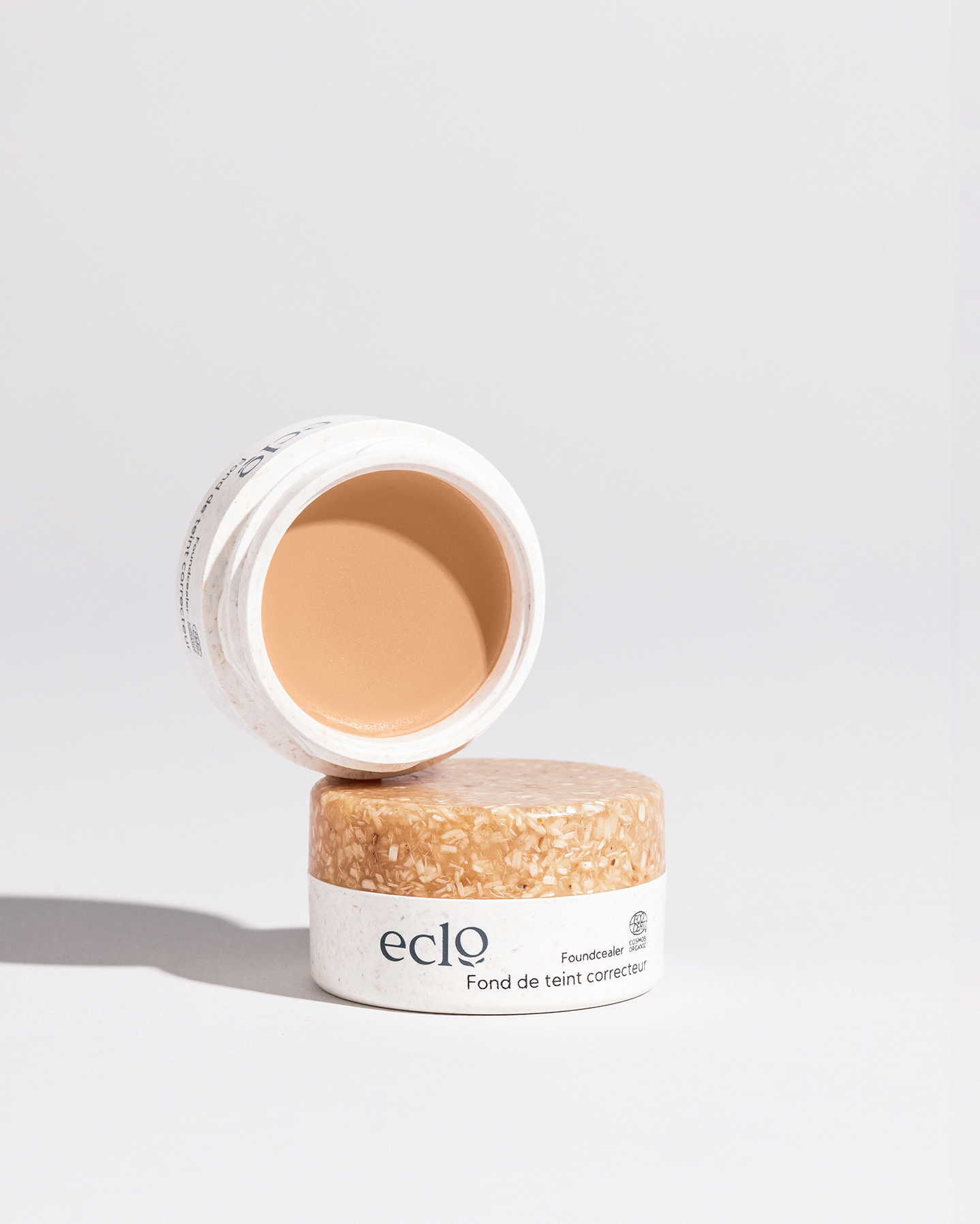 Fond de teint correcteur 210W Beige Doré