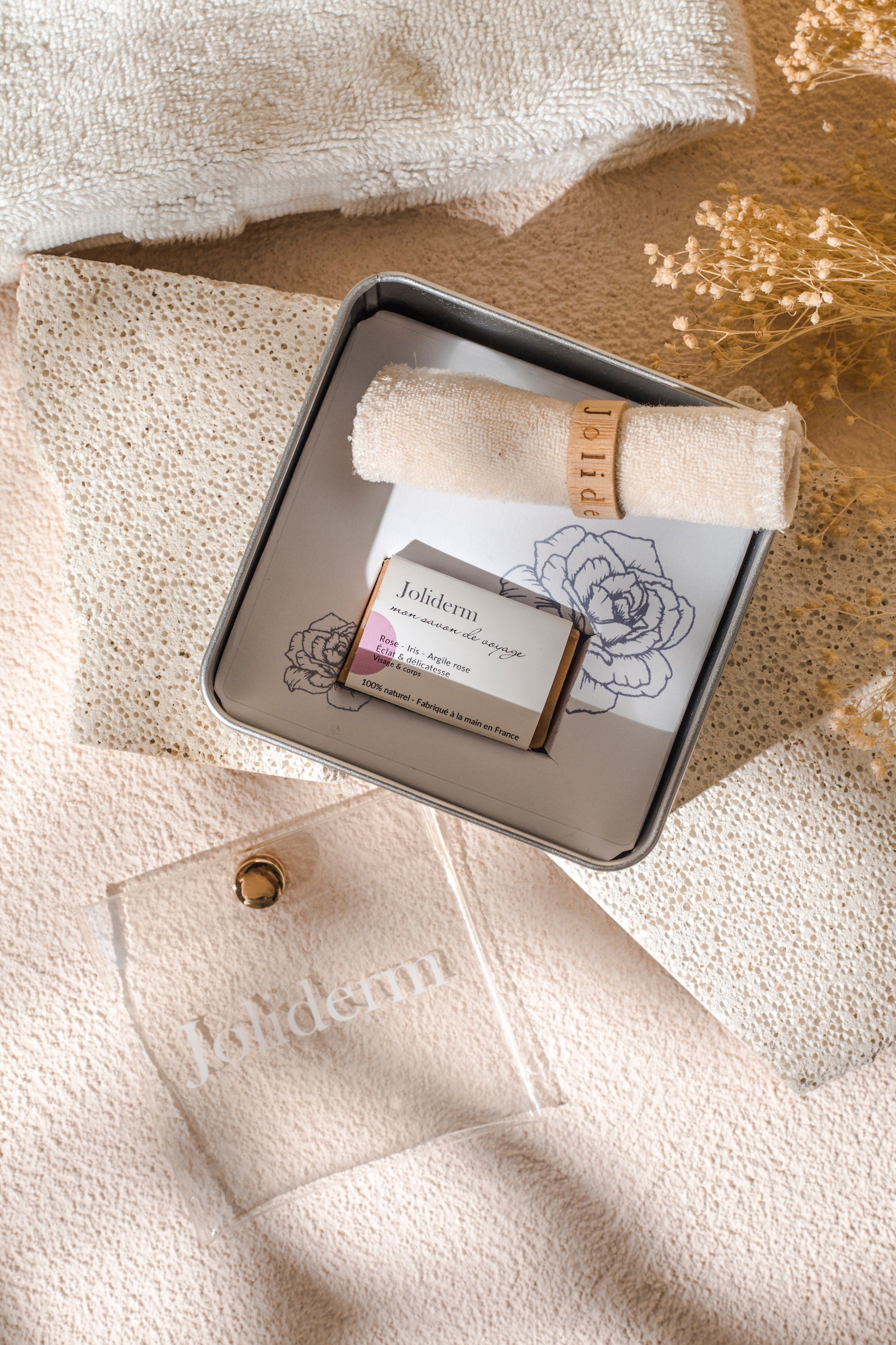 kit savon nettoyant de voyage rose Joliderm