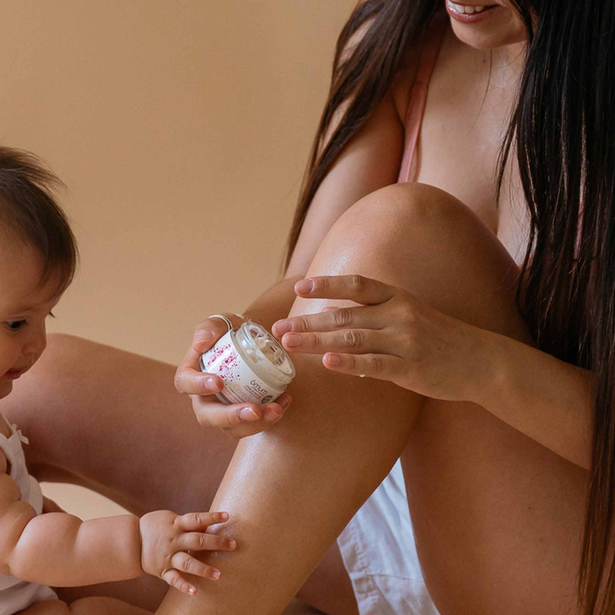 Crème de massage pour le corps fouettée & cocoon La Confidente