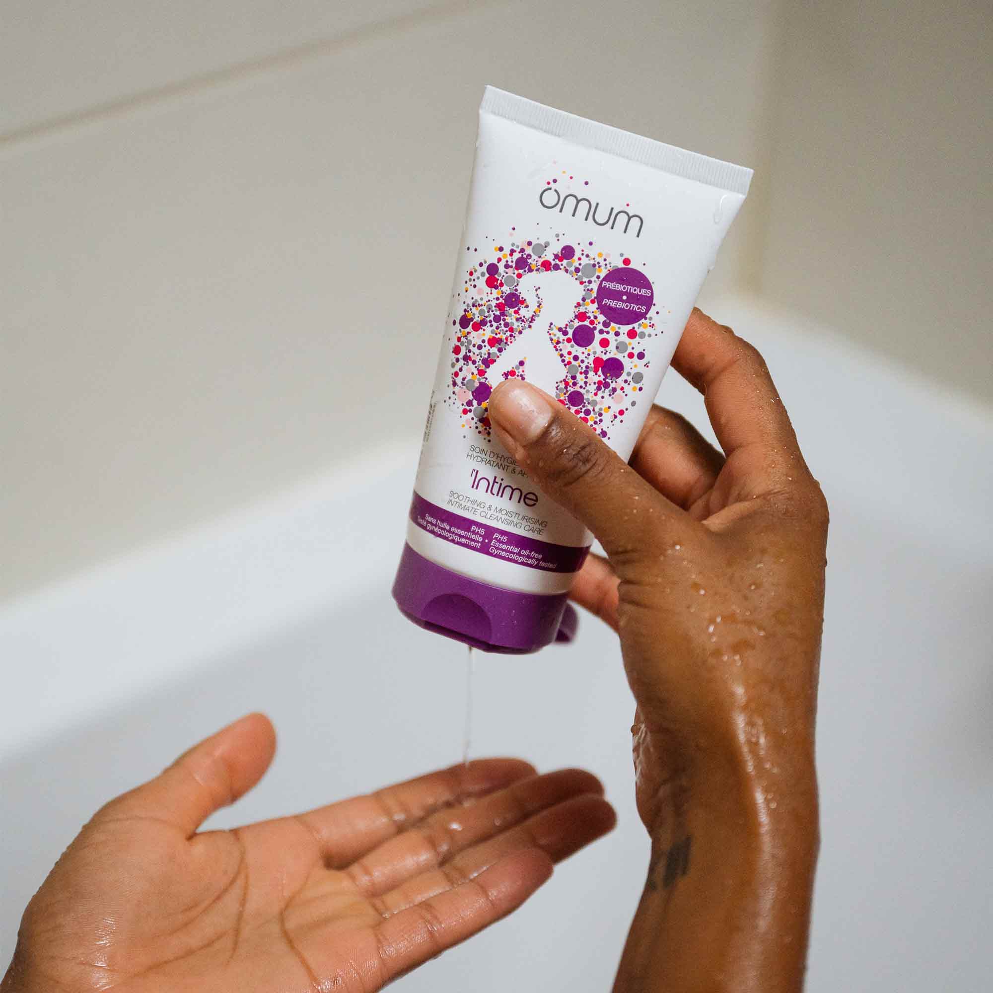 L'Intime Intimate cleansing, moisturizing and soothing gel with prebiotics