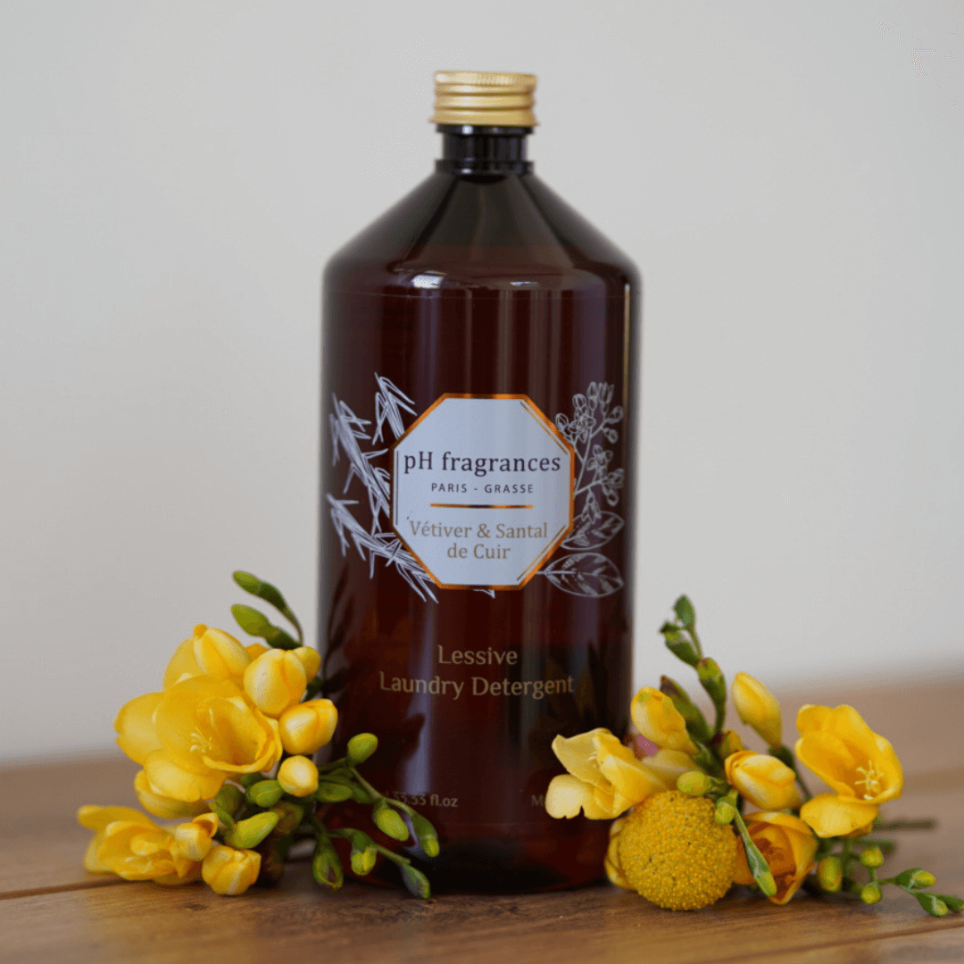 Vetiver & Leather Sandalwood Laundry Detergent