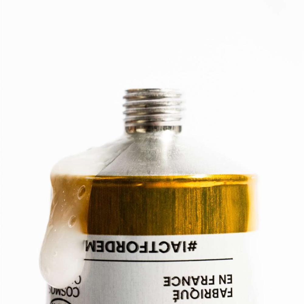 Gel nettoyant exfoliant éclat universel - Format découverte