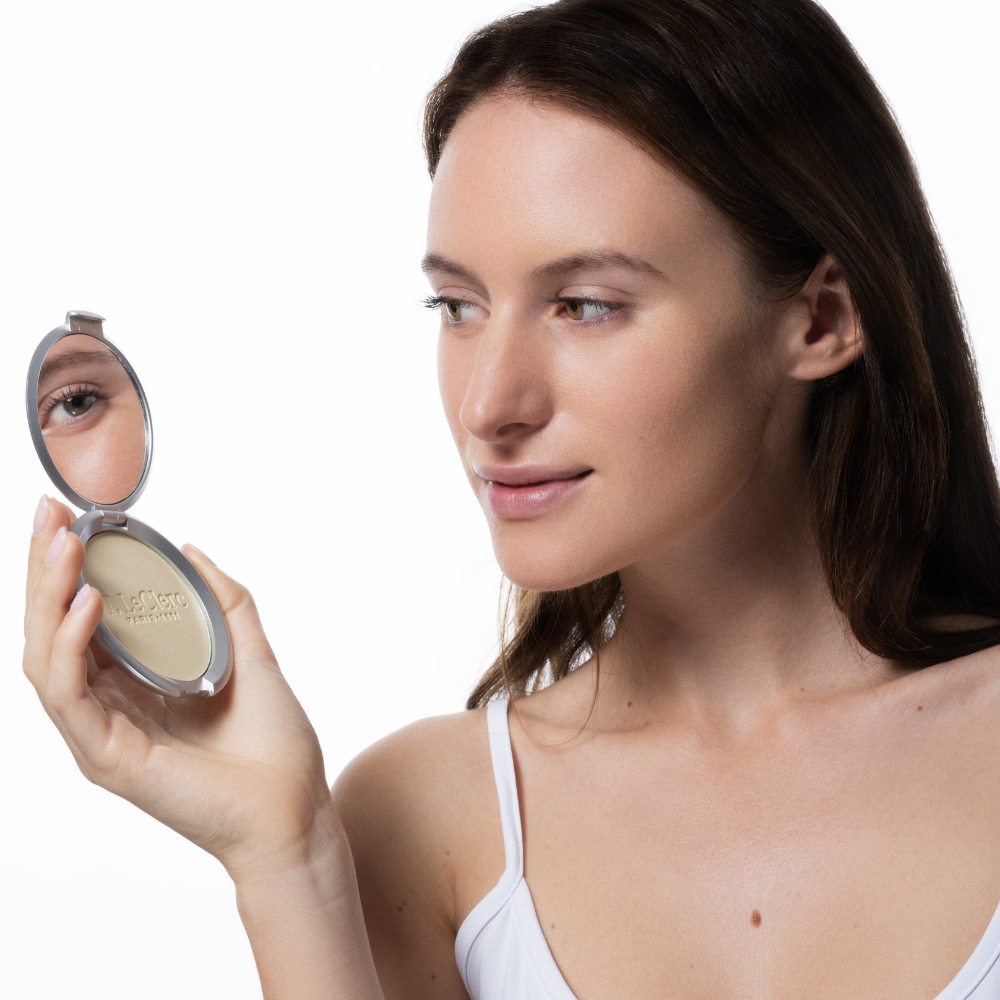 Poudre Compacte de Riz - Formule Soin - Matifiante longue tenue fini naturel
