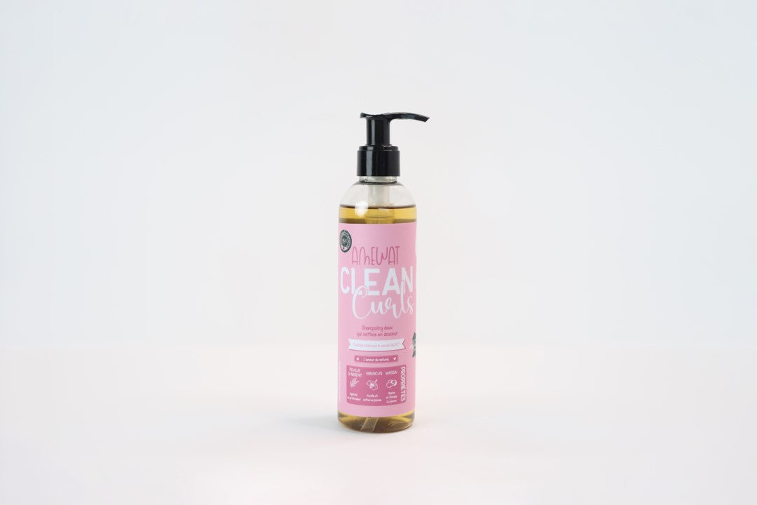 Clean Curls 🫐 Shampoing ultra doux à la feuille d'argent et hibiscus