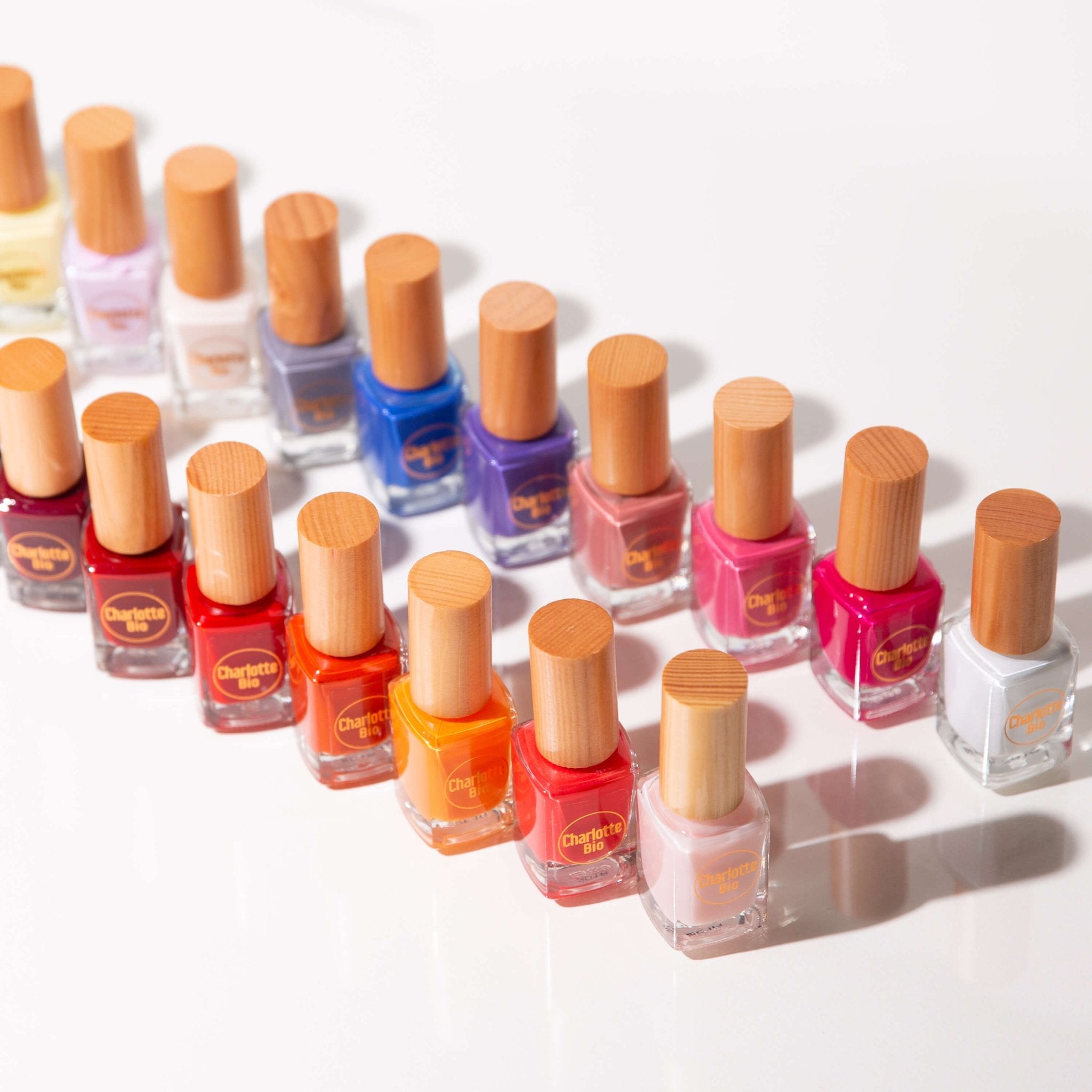 Vernis à ongles vegan et green