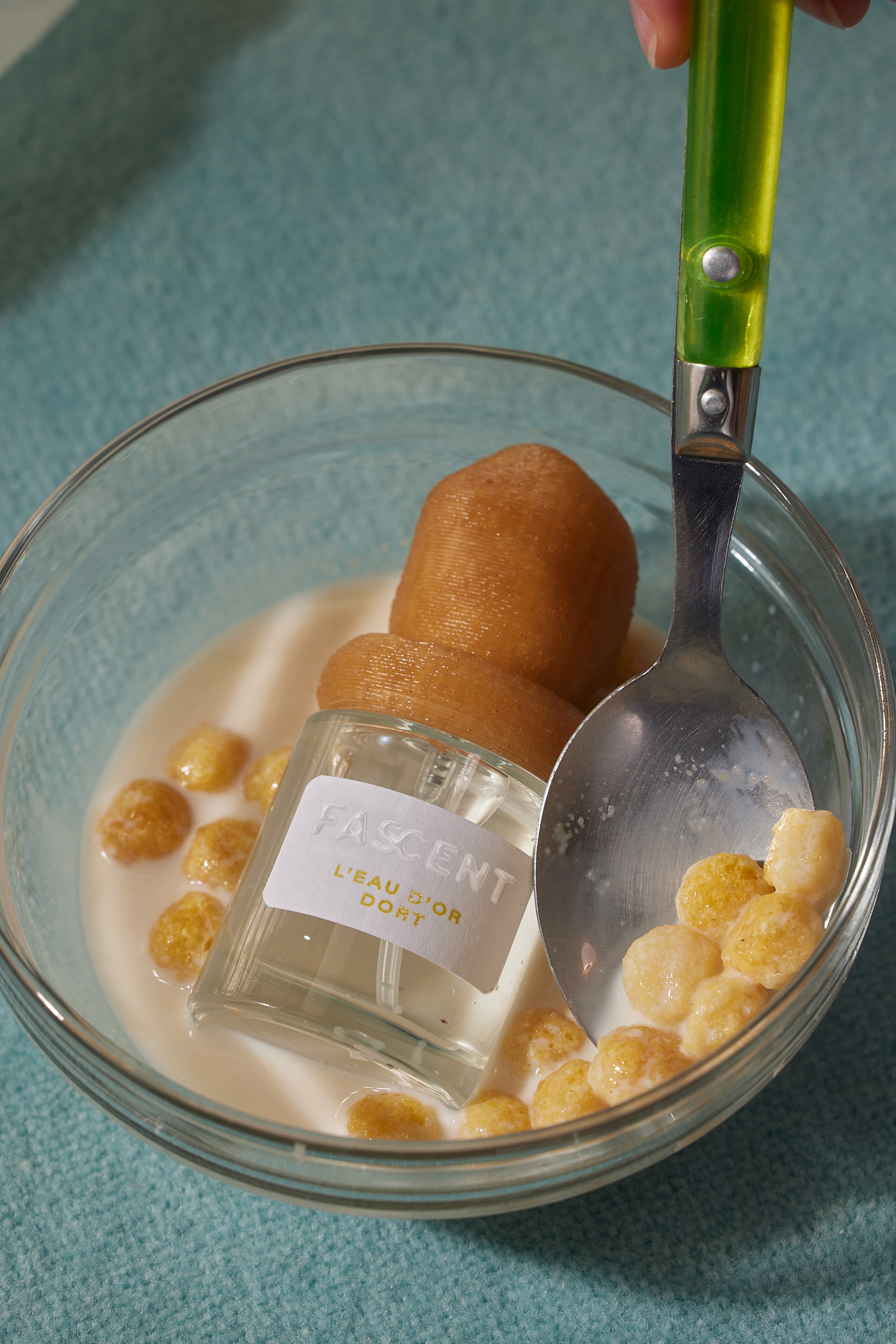 L'EAU D'OR DORT