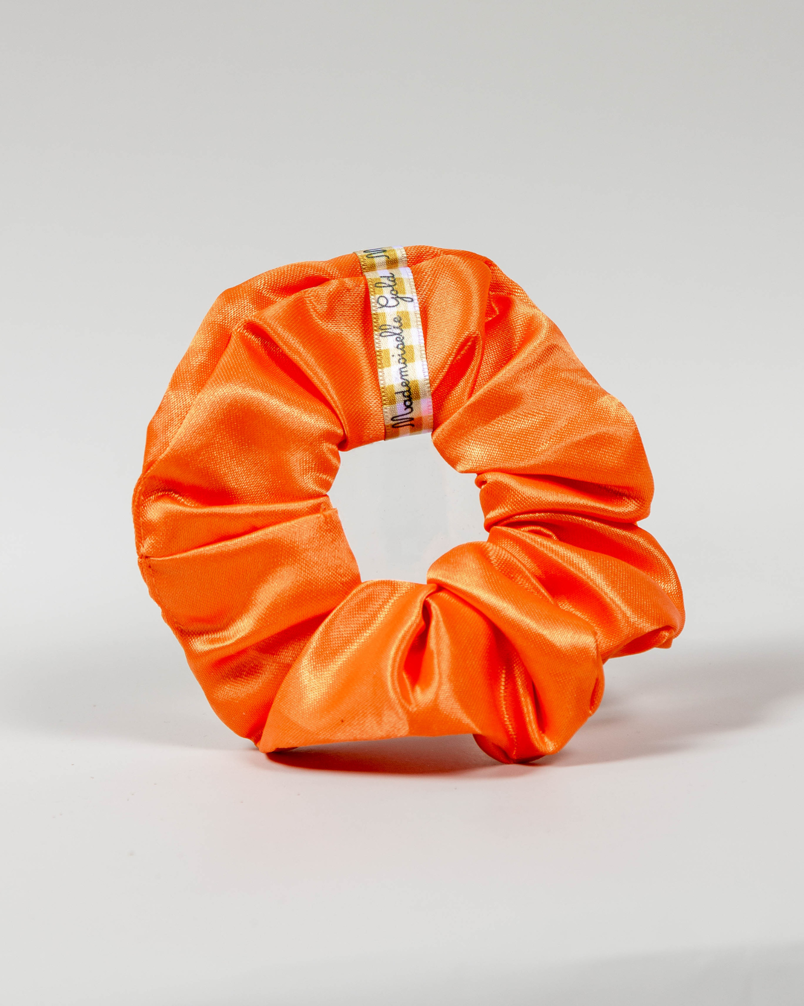 Fluffy chouchou en satin Mademoiselle Gold