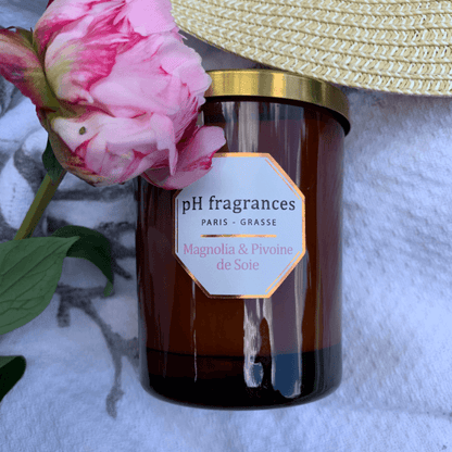 Magnolia &amp; Peony Silk Candle