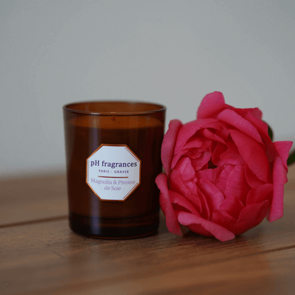 Magnolia &amp; Peony Silk Candle