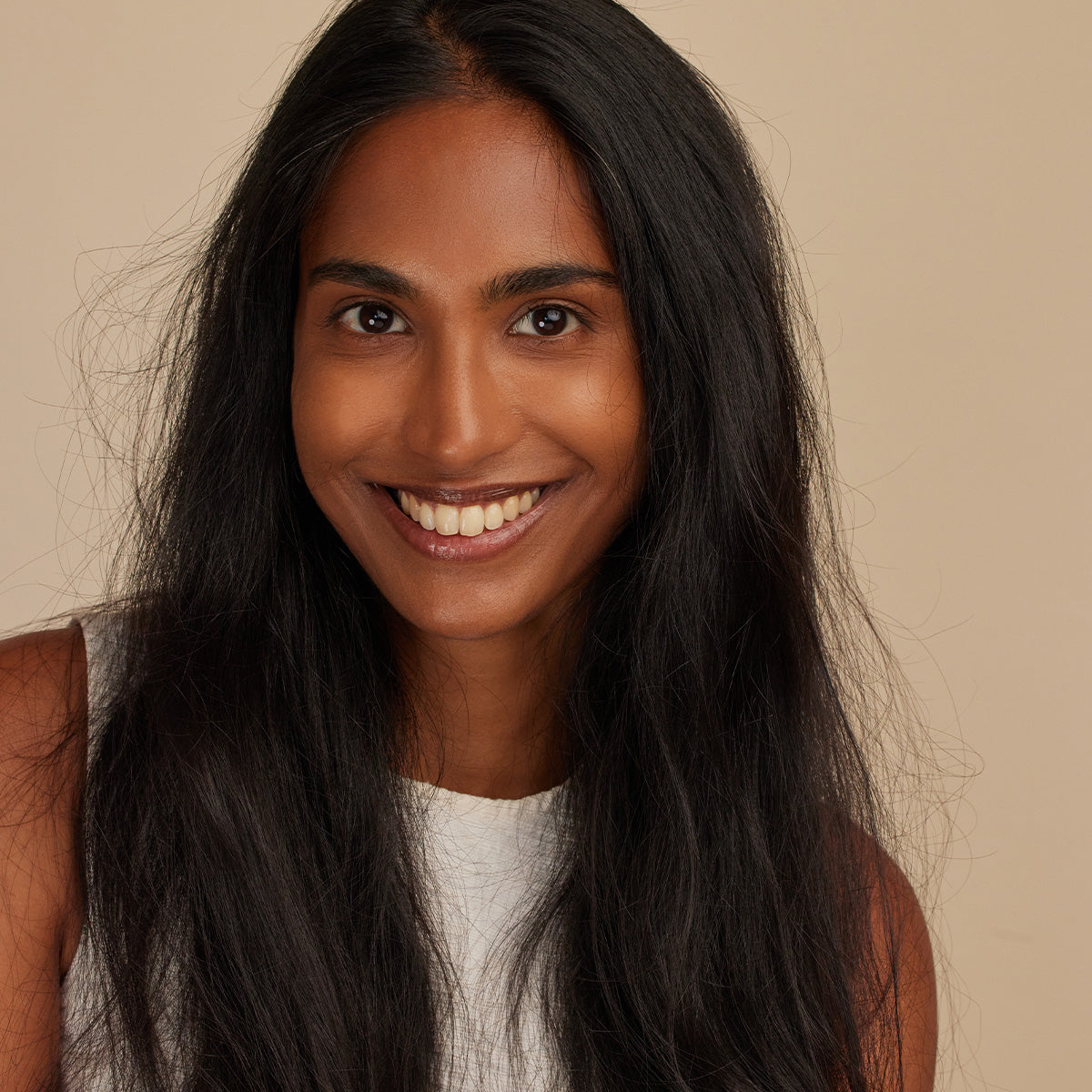 Fond de teint correcteur 310W Acajou