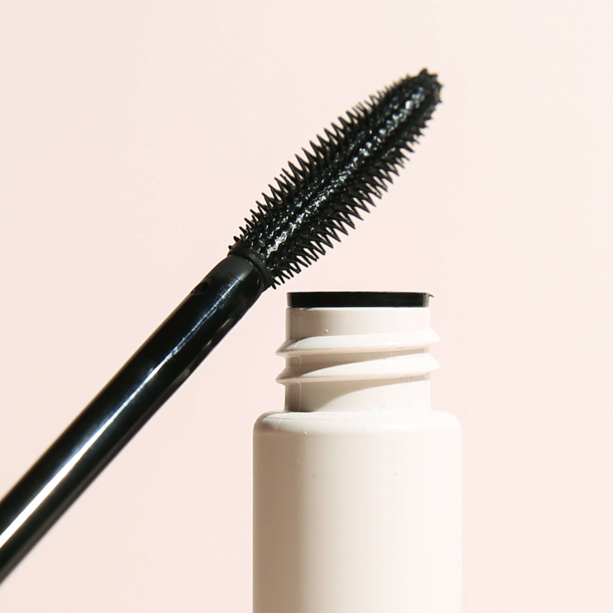 Le mascara Volume Boost Naturel Noir
