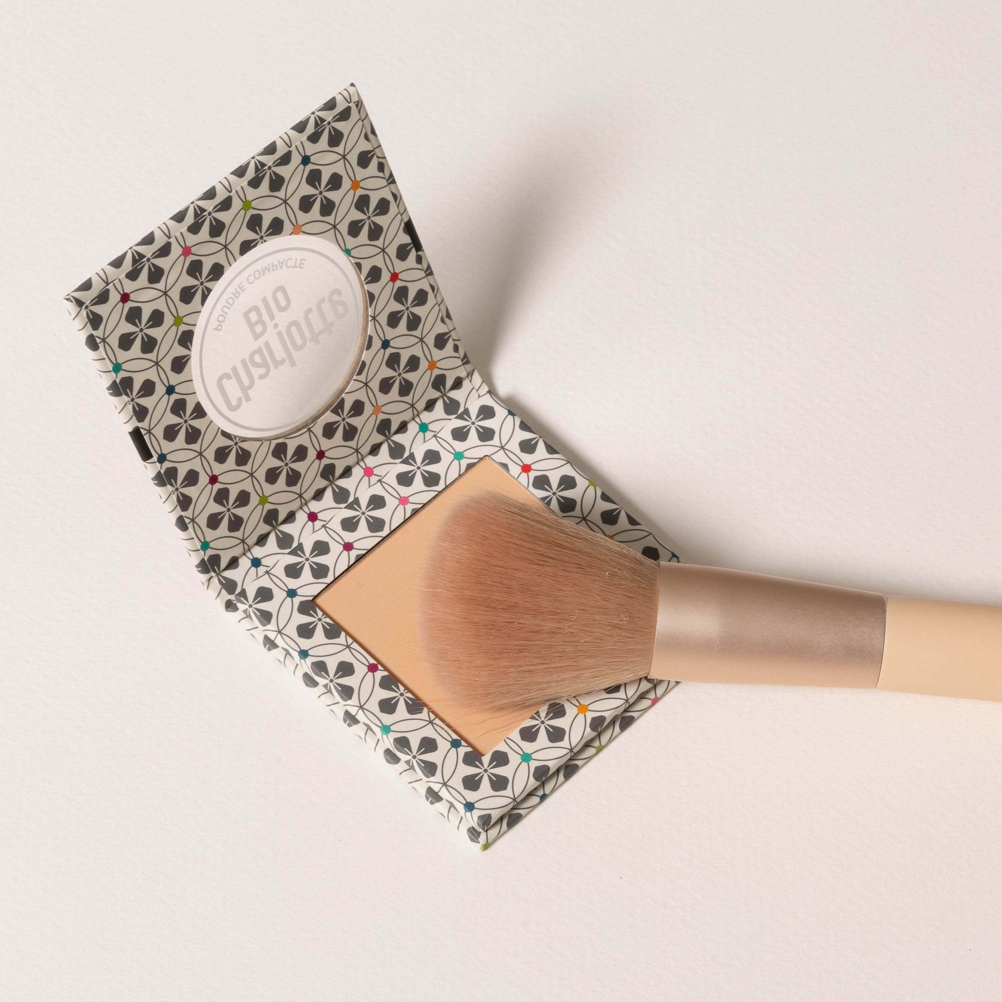 Pinceau poudre compacte