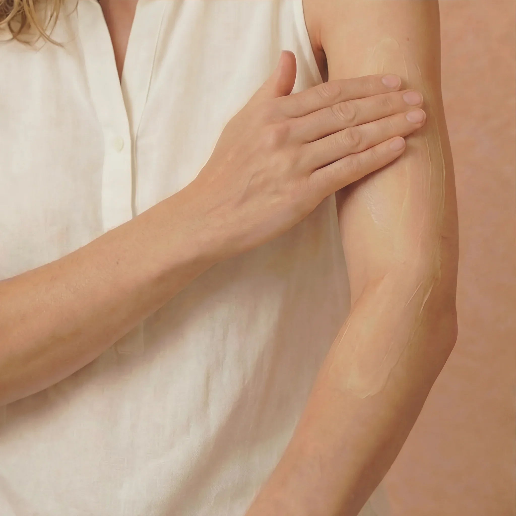 Soin Nutri-Profond rechargeable | Baume fouetté Visage, Corps, Cheveux